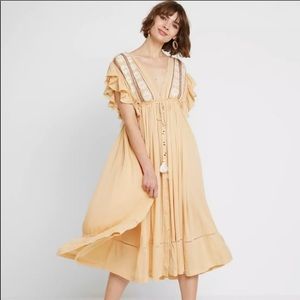 Free People beige Midi dress XS
